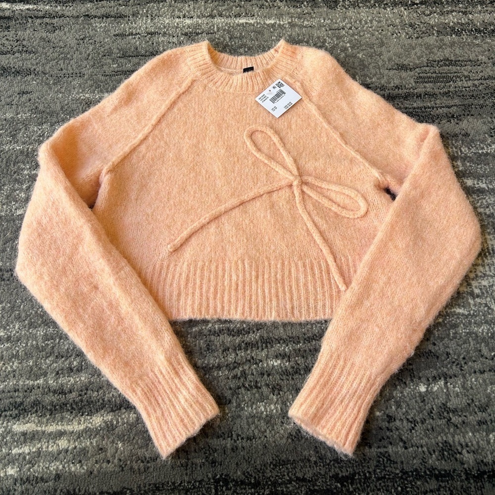 NWT AMERICAN EAGLE Cropped Crewneck Bow Sweater - Picture 3 of 12